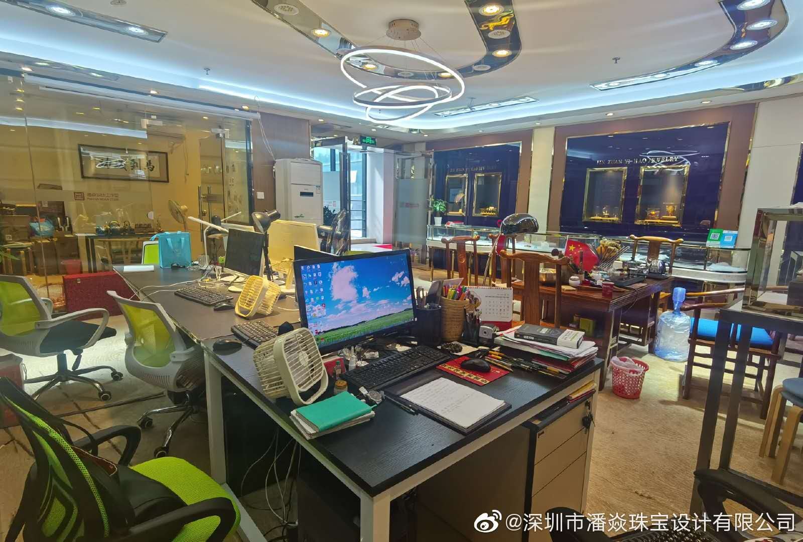工作室办公环境